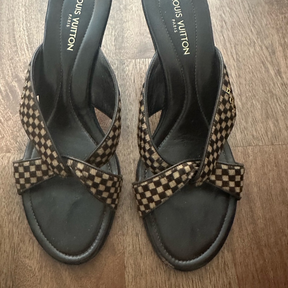 Louis Vuitton Checkered Sandals - Black and Brown